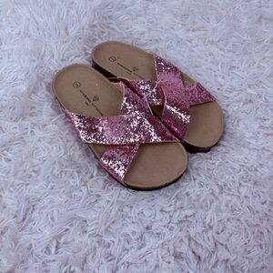 NWOT Adrienne Vittadini Pink Glitter girl Slides size 2